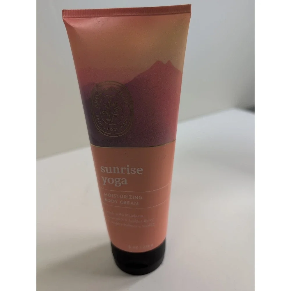 Bath & Body Works Aromatherapy Sunrise Yoga Moisturizing‎ Body Cream 8 oz